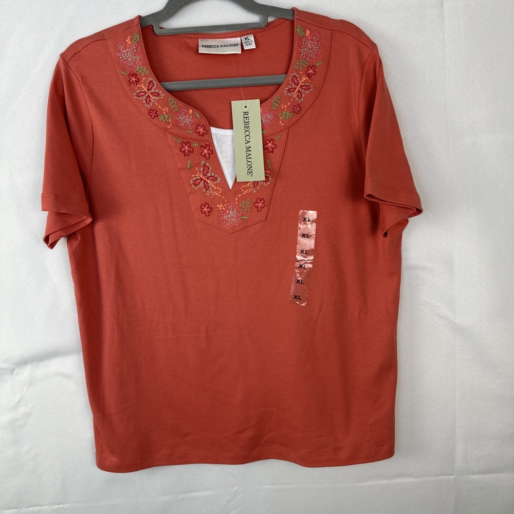 Rebecca Malone T-Shirt Women's Sz XL Floral Embroidery Coral Color